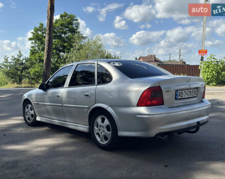 Серый Опель Вектра, объемом двигателя 1.8 л и пробегом 266 тыс. км за 3000 $, фото 6 на Automoto.ua