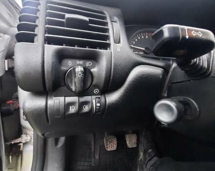 Сірий Опель Вектра, об'ємом двигуна 1.6 л та пробігом 280 тис. км за 3800 $, фото 14 на Automoto.ua