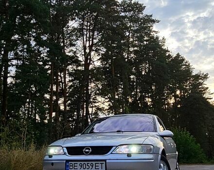 Серый Опель Вектра, объемом двигателя 1.8 л и пробегом 314 тыс. км за 3500 $, фото 5 на Automoto.ua