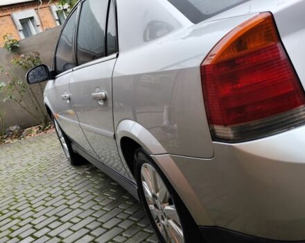 Сірий Опель Вектра, об'ємом двигуна 2.2 л та пробігом 350 тис. км за 3455 $, фото 16 на Automoto.ua