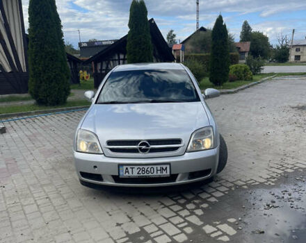 Серый Опель Вектра, объемом двигателя 2 л и пробегом 242 тыс. км за 2999 $, фото 12 на Automoto.ua