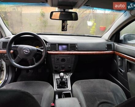 Сірий Опель Вектра, об'ємом двигуна 2.2 л та пробігом 380 тис. км за 3455 $, фото 15 на Automoto.ua