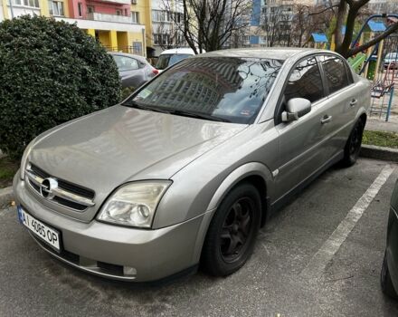 Сірий Опель Вектра, об'ємом двигуна 2.2 л та пробігом 300 тис. км за 2000 $, фото 5 на Automoto.ua