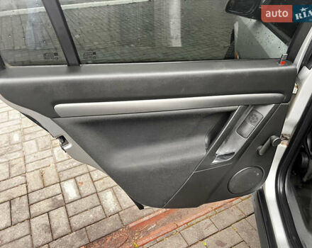 Серый Опель Вектра, объемом двигателя 1.8 л и пробегом 355 тыс. км за 3350 $, фото 29 на Automoto.ua