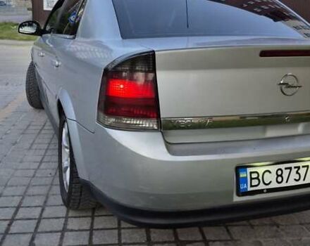Серый Опель Вектра, объемом двигателя 2.17 л и пробегом 460 тыс. км за 3800 $, фото 5 на Automoto.ua