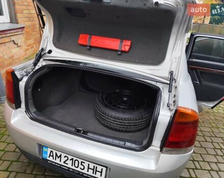 Сірий Опель Вектра, об'ємом двигуна 2.2 л та пробігом 380 тис. км за 3299 $, фото 22 на Automoto.ua