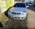 Серый Опель Вектра, объемом двигателя 2.2 л и пробегом 402 тыс. км за 4250 $, фото 1 на Automoto.ua