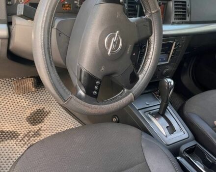 Серый Опель Вектра, объемом двигателя 2.2 л и пробегом 264 тыс. км за 4300 $, фото 2 на Automoto.ua