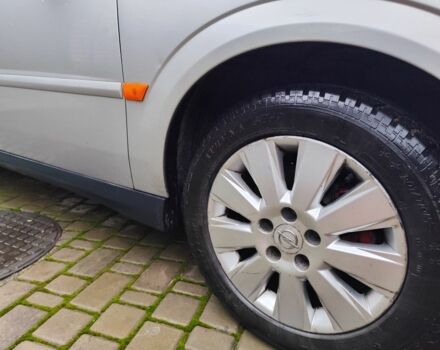 Сірий Опель Вектра, об'ємом двигуна 2.2 л та пробігом 350 тис. км за 3455 $, фото 14 на Automoto.ua