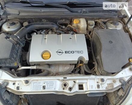 Сірий Опель Вектра, об'ємом двигуна 1.8 л та пробігом 287 тис. км за 4800 $, фото 6 на Automoto.ua