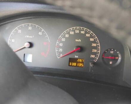 Сірий Опель Вектра, об'ємом двигуна 2.2 л та пробігом 335 тис. км за 3999 $, фото 3 на Automoto.ua