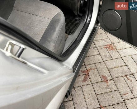 Серый Опель Вектра, объемом двигателя 1.8 л и пробегом 355 тыс. км за 3350 $, фото 27 на Automoto.ua