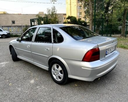 Сірий Опель Вектра, об'ємом двигуна 1.6 л та пробігом 213 тис. км за 3700 $, фото 1 на Automoto.ua