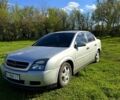 Сірий Опель Вектра, об'ємом двигуна 2 л та пробігом 437 тис. км за 3100 $, фото 1 на Automoto.ua
