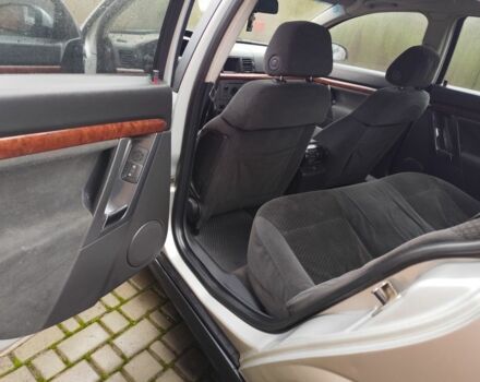 Сірий Опель Вектра, об'ємом двигуна 2.2 л та пробігом 350 тис. км за 3455 $, фото 12 на Automoto.ua