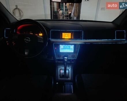 Сірий Опель Вектра, об'ємом двигуна 2.2 л та пробігом 318 тис. км за 4200 $, фото 26 на Automoto.ua