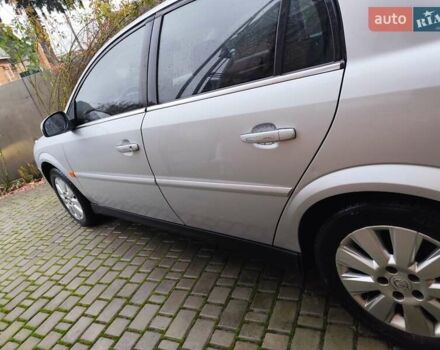 Сірий Опель Вектра, об'ємом двигуна 2.2 л та пробігом 380 тис. км за 3455 $, фото 12 на Automoto.ua