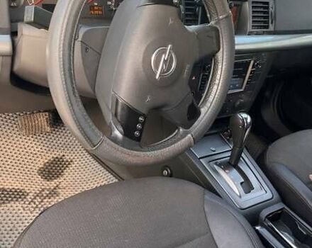 Сірий Опель Вектра, об'ємом двигуна 2.2 л та пробігом 264 тис. км за 4300 $, фото 2 на Automoto.ua