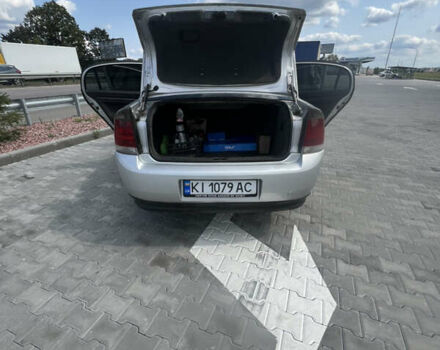 Серый Опель Вектра, объемом двигателя 2.2 л и пробегом 290 тыс. км за 4400 $, фото 11 на Automoto.ua