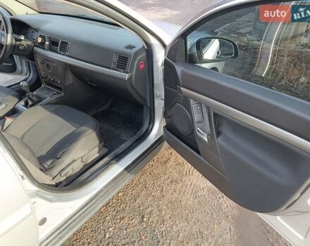 Сірий Опель Вектра, об'ємом двигуна 1.8 л та пробігом 290 тис. км за 4000 $, фото 12 на Automoto.ua