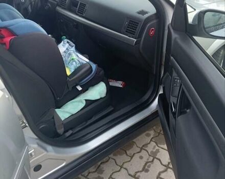 Сірий Опель Вектра, об'ємом двигуна 2 л та пробігом 292 тис. км за 4100 $, фото 10 на Automoto.ua