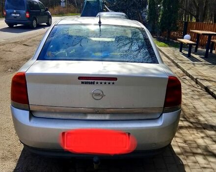 Сірий Опель Вектра, об'ємом двигуна 2.2 л та пробігом 350 тис. км за 5000 $, фото 2 на Automoto.ua