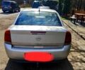 Сірий Опель Вектра, об'ємом двигуна 2.2 л та пробігом 350 тис. км за 5000 $, фото 2 на Automoto.ua