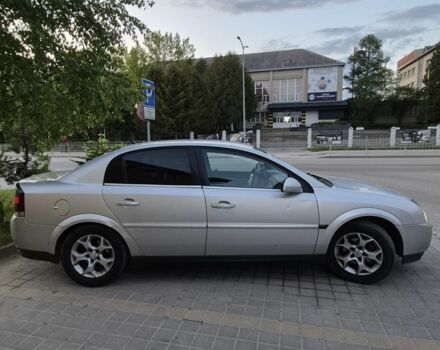 Опель Вектра 2002 в Львове на Automoto.ua Серый Опель Вектра, объемом двигателя 2.2 л и пробегом 455 тыс. км за 3900 $, фото 3 на Automoto.ua