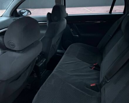 Серый Опель Вектра, объемом двигателя 2 л и пробегом 280 тыс. км за 2350 $, фото 5 на Automoto.ua