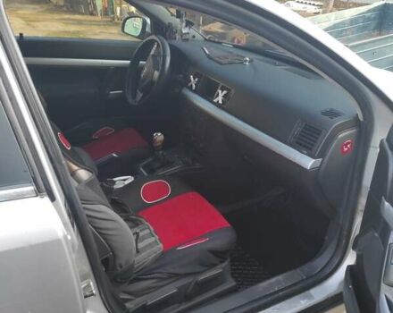 Сірий Опель Вектра, об'ємом двигуна 2.2 л та пробігом 335 тис. км за 3999 $, фото 5 на Automoto.ua