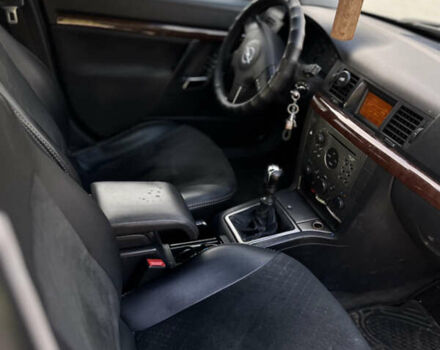 Серый Опель Вектра, объемом двигателя 2.17 л и пробегом 250 тыс. км за 4500 $, фото 6 на Automoto.ua