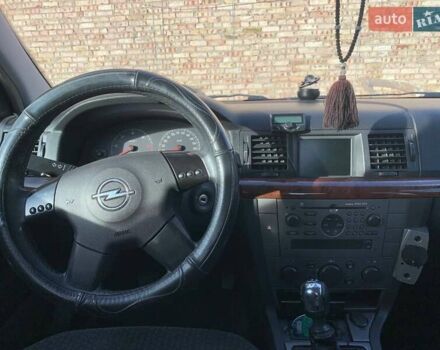 Сірий Опель Вектра, об'ємом двигуна 2.17 л та пробігом 260 тис. км за 3999 $, фото 17 на Automoto.ua