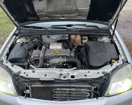 Серый Опель Вектра, объемом двигателя 2.2 л и пробегом 296 тыс. км за 4250 $, фото 14 на Automoto.ua