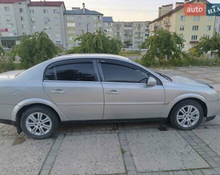 Сірий Опель Вектра, об'ємом двигуна 2.2 л та пробігом 400 тис. км за 2100 $, фото 2 на Automoto.ua