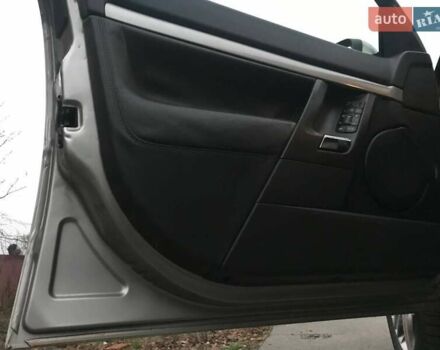 Серый Опель Вектра, объемом двигателя 2.2 л и пробегом 295 тыс. км за 4700 $, фото 5 на Automoto.ua