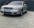 Сірий Опель Вектра, об'ємом двигуна 2 л та пробігом 240 тис. км за 3250 $, фото 4 на Automoto.ua
