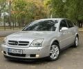 Сірий Опель Вектра, об'ємом двигуна 3.2 л та пробігом 300 тис. км за 3300 $, фото 1 на Automoto.ua
