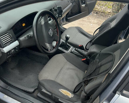 Серый Опель Вектра, объемом двигателя 2.17 л и пробегом 355 тыс. км за 3200 $, фото 10 на Automoto.ua