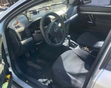 Серый Опель Вектра, объемом двигателя 2.2 л и пробегом 284 тыс. км за 3499 $, фото 6 на Automoto.ua