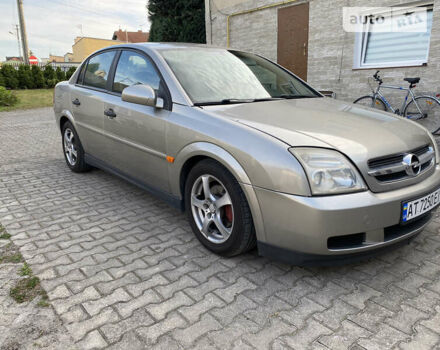 Серый Опель Вектра, объемом двигателя 2.2 л и пробегом 300 тыс. км за 4150 $, фото 1 на Automoto.ua