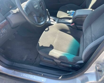 Серый Опель Вектра, объемом двигателя 2.2 л и пробегом 290 тыс. км за 1155 $, фото 10 на Automoto.ua