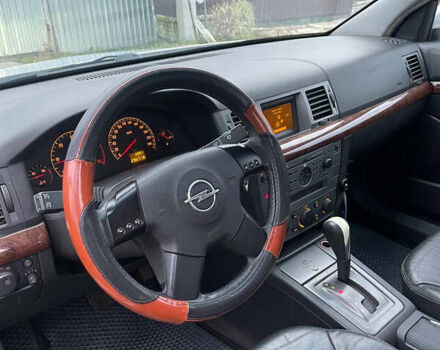 Серый Опель Вектра, объемом двигателя 2.2 л и пробегом 296 тыс. км за 4250 $, фото 7 на Automoto.ua