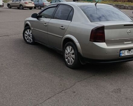 Серый Опель Вектра, объемом двигателя 2.2 л и пробегом 246 тыс. км за 3800 $, фото 4 на Automoto.ua