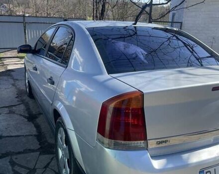 Сірий Опель Вектра, об'ємом двигуна 2.2 л та пробігом 284 тис. км за 3499 $, фото 3 на Automoto.ua