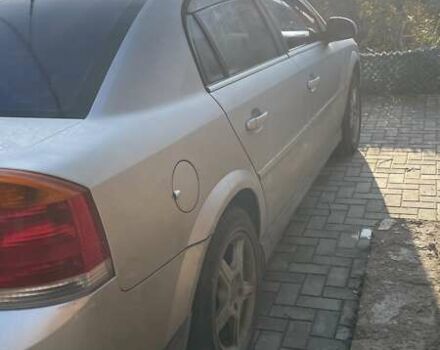 Сірий Опель Вектра, об'ємом двигуна 2.2 л та пробігом 296 тис. км за 3800 $, фото 4 на Automoto.ua