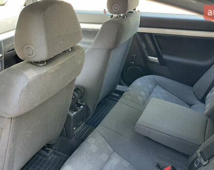 Серый Опель Вектра, объемом двигателя 2.2 л и пробегом 136 тыс. км за 3899 $, фото 6 на Automoto.ua