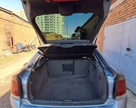 Сірий Опель Вектра, об'ємом двигуна 1.8 л та пробігом 353 тис. км за 4700 $, фото 6 на Automoto.ua