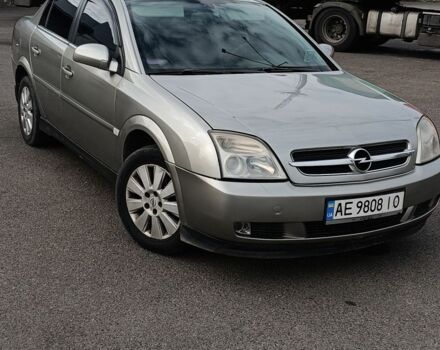 Серый Опель Вектра, объемом двигателя 2.2 л и пробегом 246 тыс. км за 3800 $, фото 3 на Automoto.ua