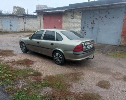 Серый Опель Вектра, объемом двигателя 0 л и пробегом 200 тыс. км за 1200 $, фото 4 на Automoto.ua