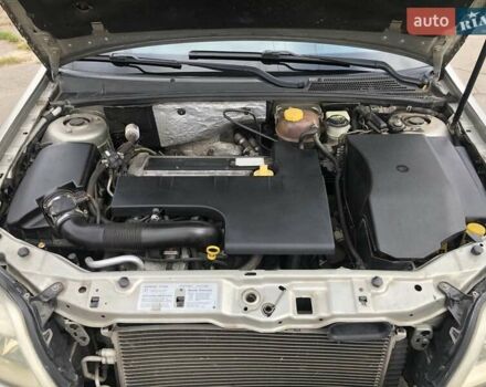 Серый Опель Вектра, объемом двигателя 2.2 л и пробегом 280 тыс. км за 3899 $, фото 23 на Automoto.ua